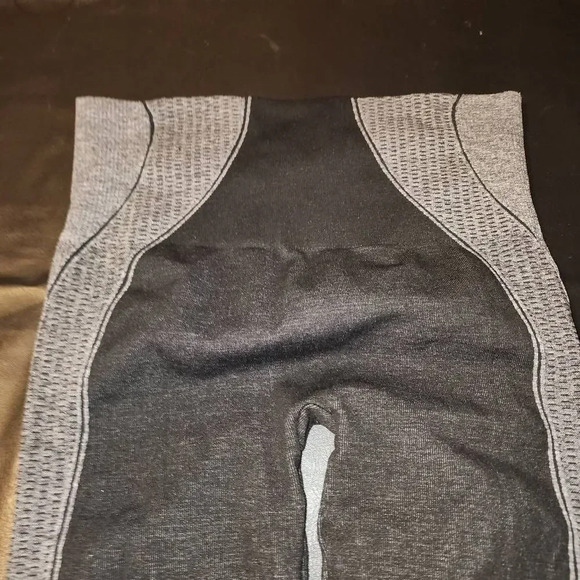 Spanx Womens Black Gray Look At Me‎ Now Seamless Leggings XL - Picture 3 of 4